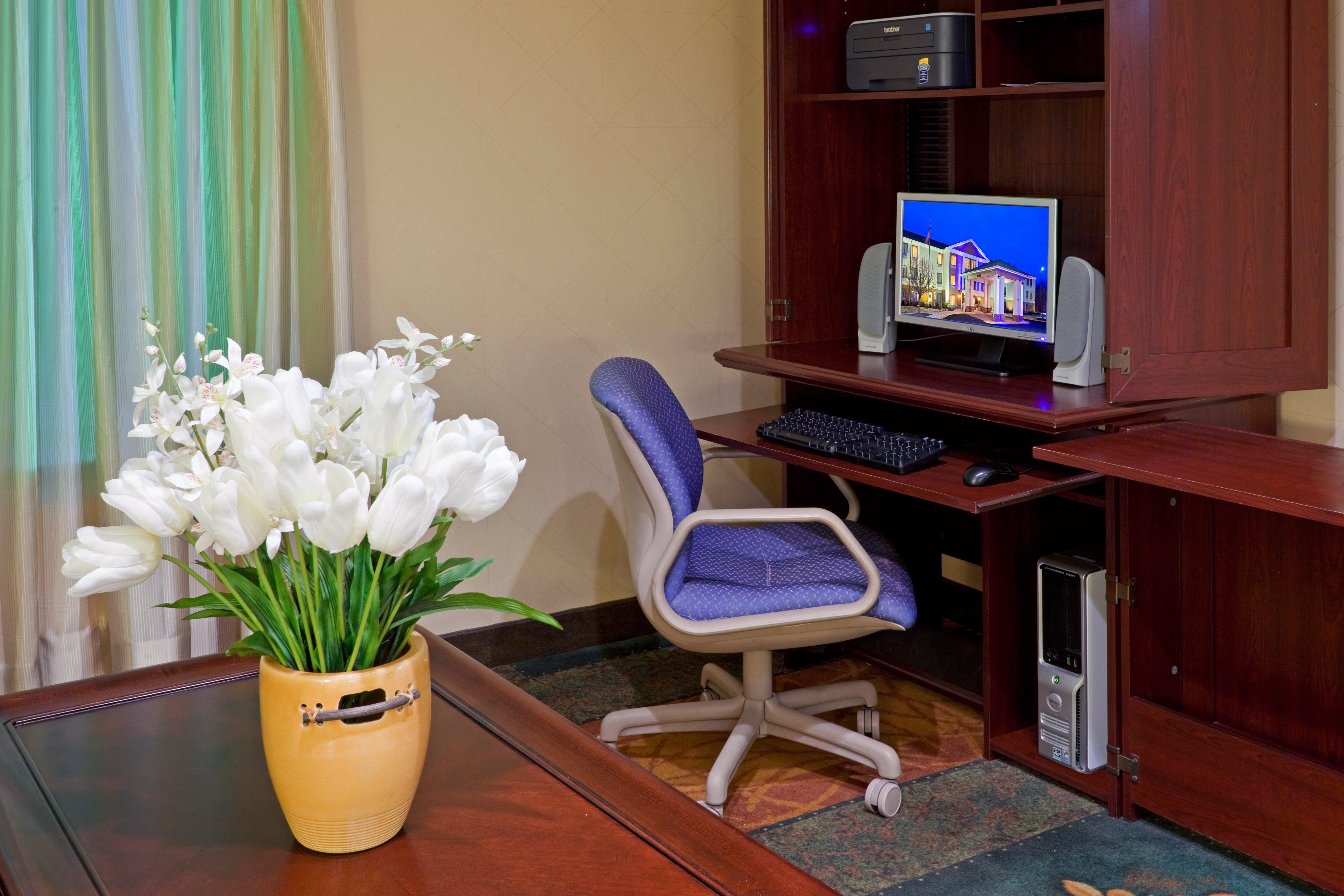 Holiday Inn Express & Suites Carneys Point - Pennsville By Ihg Esterno foto