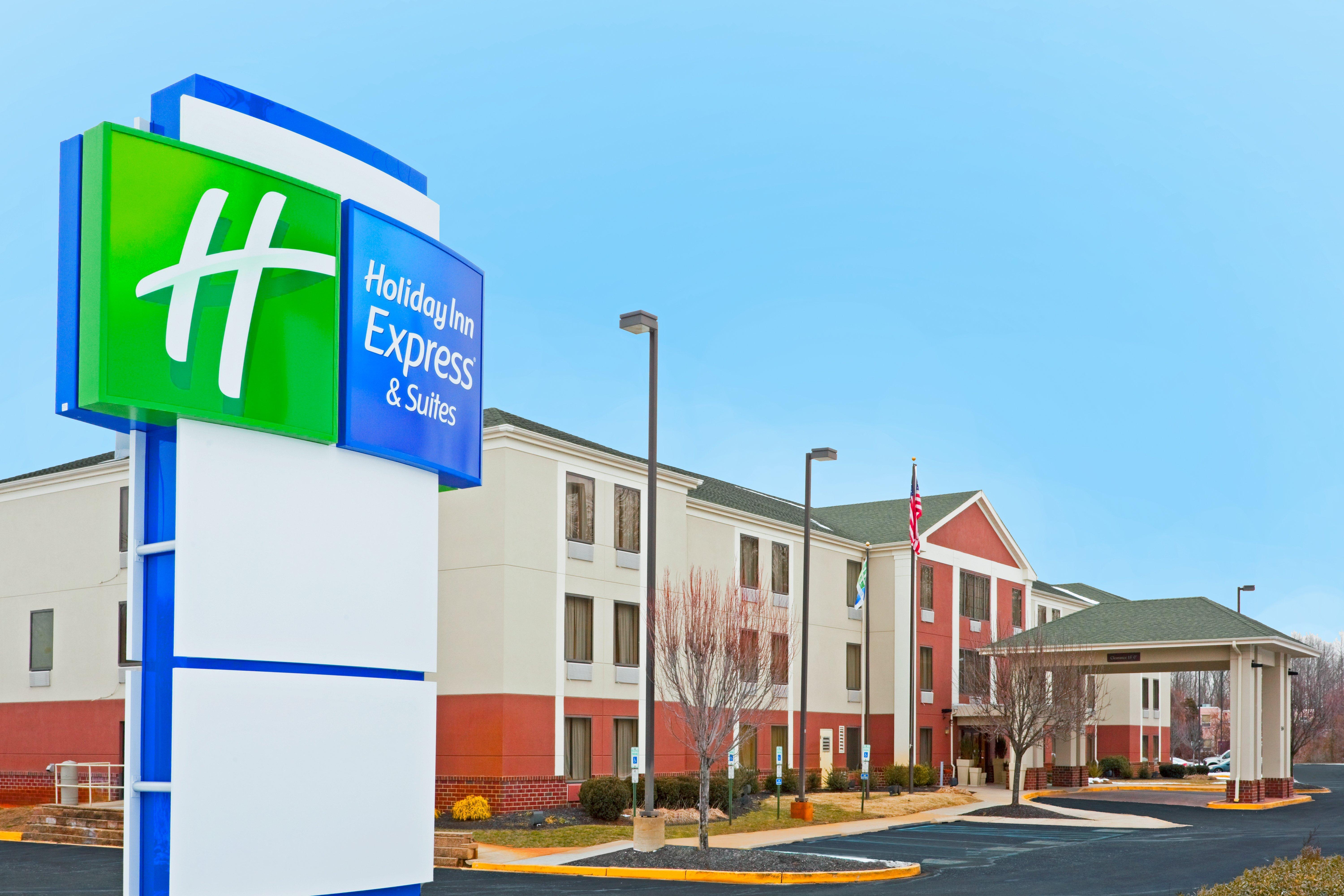 Holiday Inn Express & Suites Carneys Point - Pennsville By Ihg Esterno foto