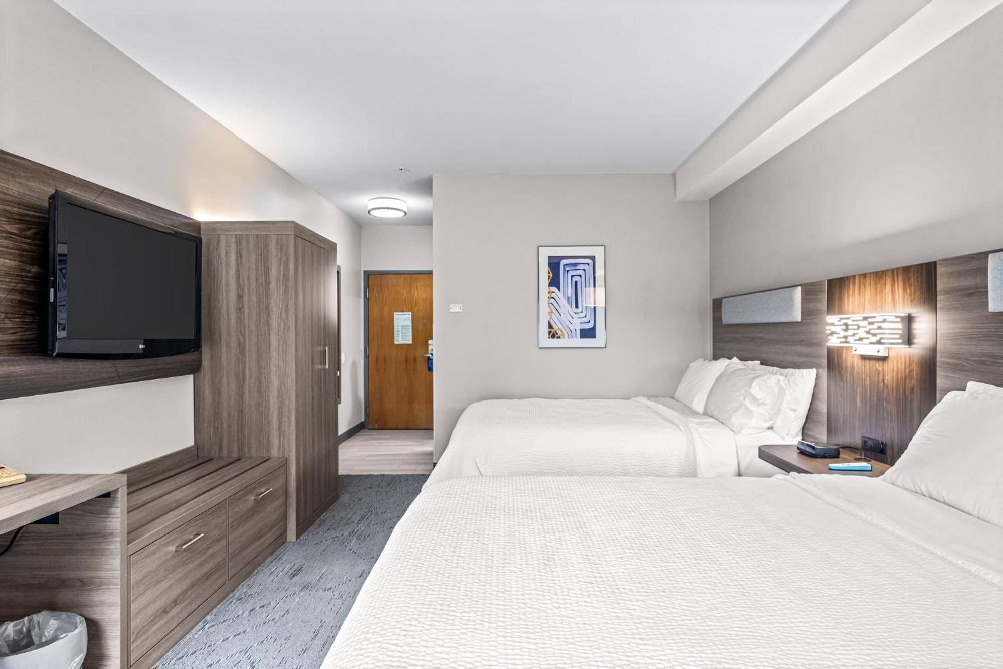 Holiday Inn Express & Suites Carneys Point - Pennsville By Ihg Esterno foto