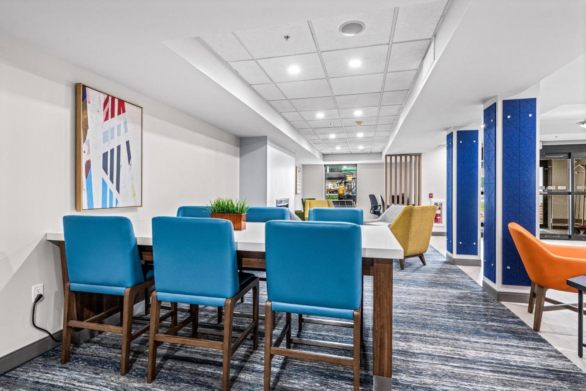 Holiday Inn Express & Suites Carneys Point - Pennsville By Ihg Esterno foto