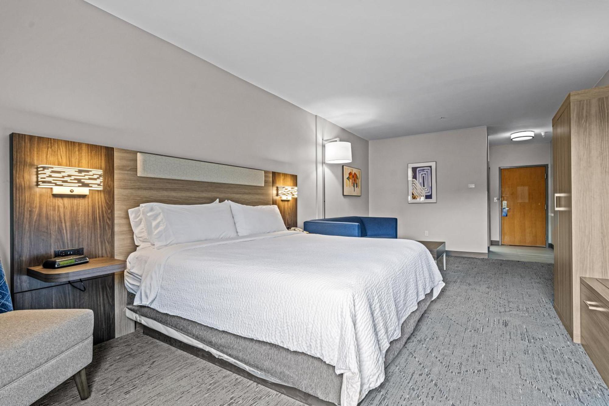Holiday Inn Express & Suites Carneys Point - Pennsville By Ihg Esterno foto