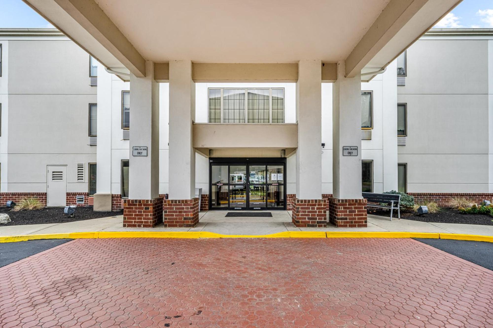 Holiday Inn Express & Suites Carneys Point - Pennsville By Ihg Esterno foto